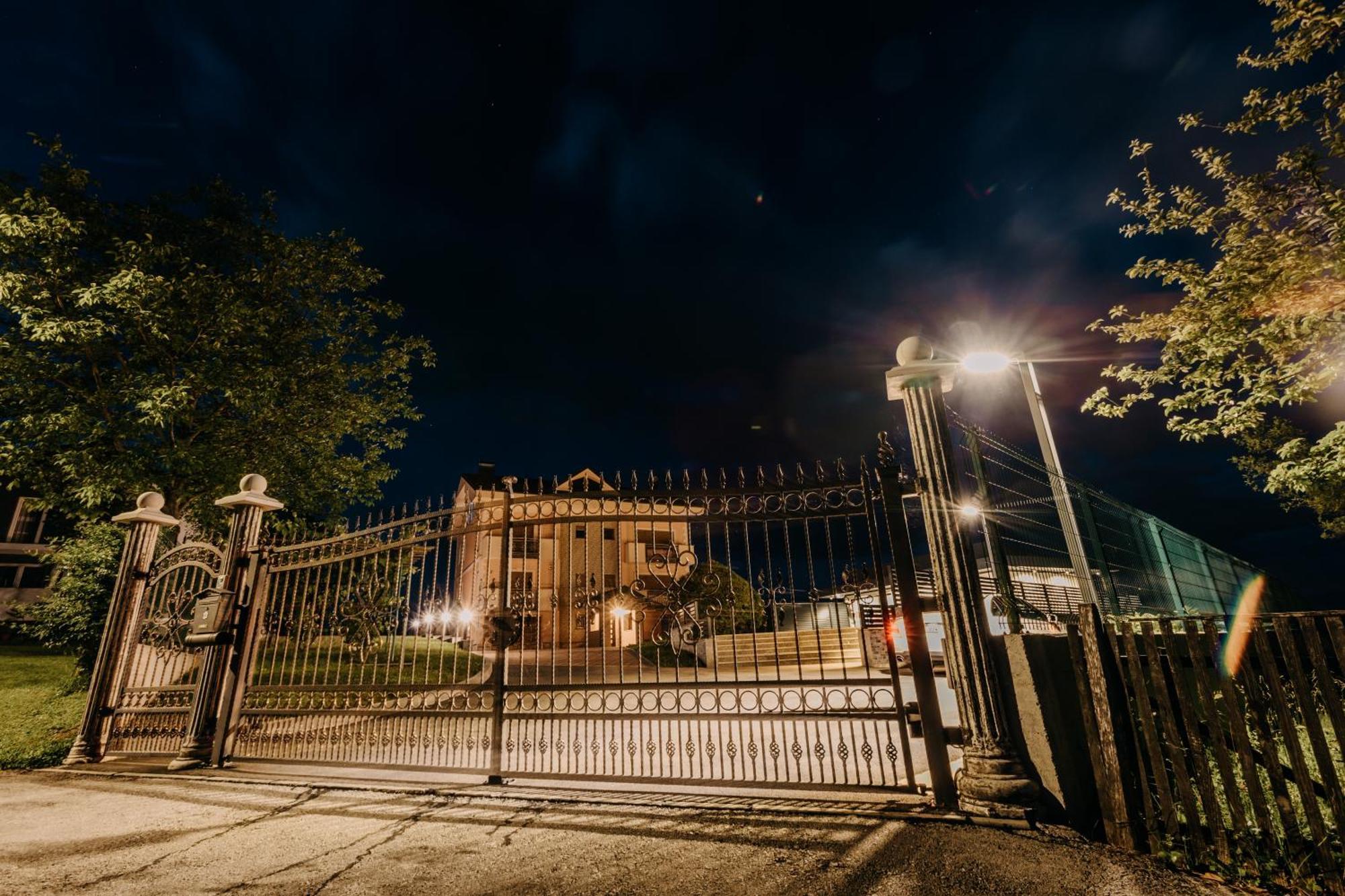 Villa Lamija Bihać Exterior foto